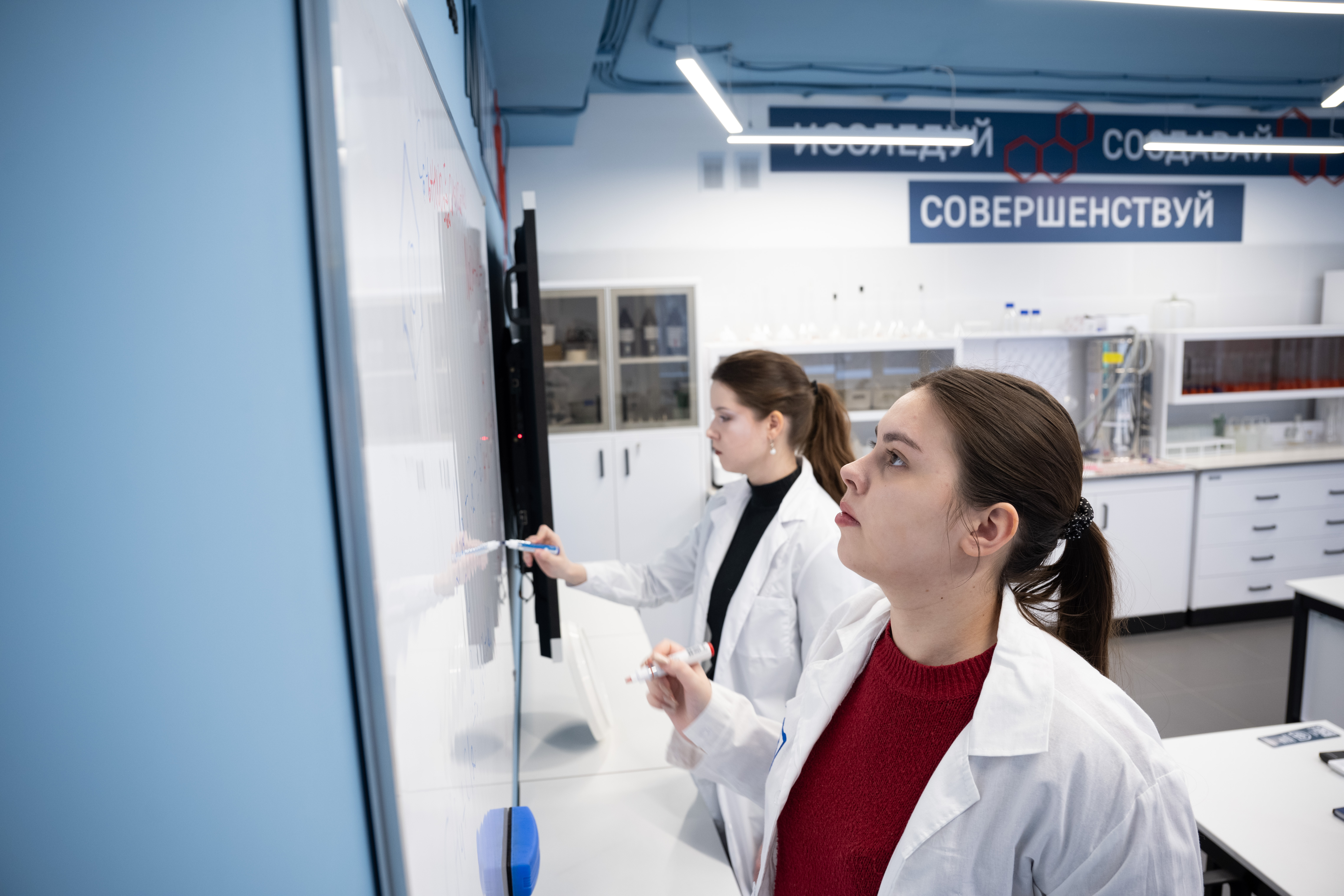 Химфак ТГУ обновил пространства для будущих абитуриентов-2026